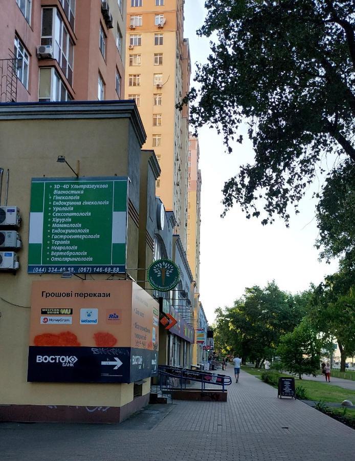 Просторі Апартаменти Kiev Eksteriør billede